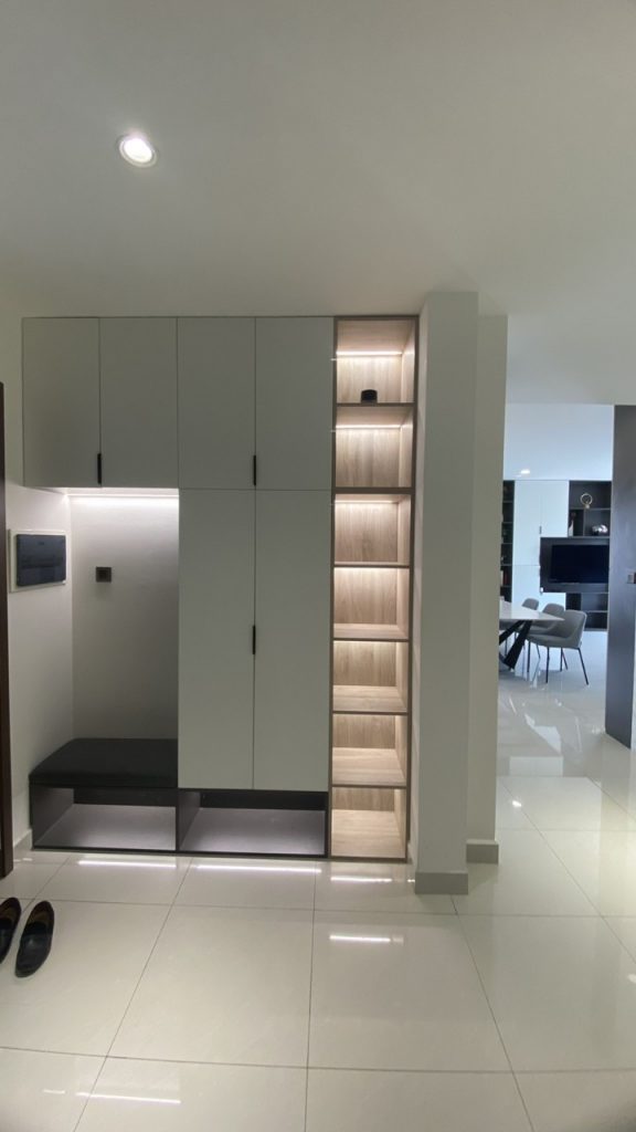 Saigon Royal Apartment For Rent 3 Bedrooms 176m2