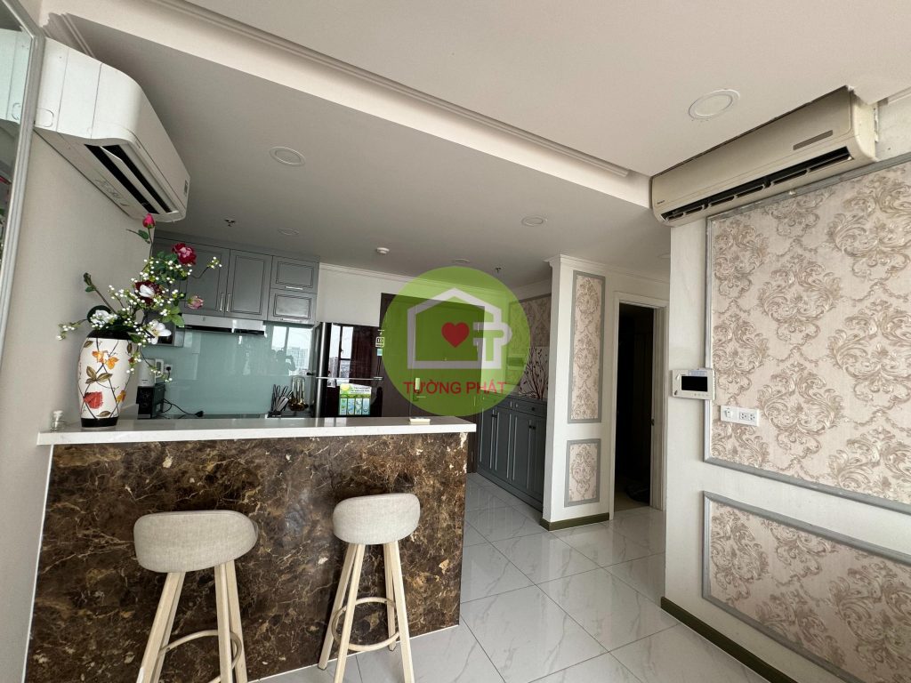 Rivergate apartment for rent
