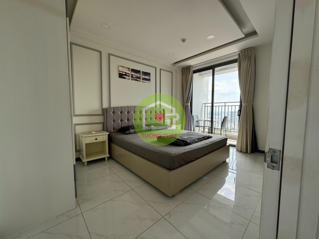 Rivergate apartment for rent