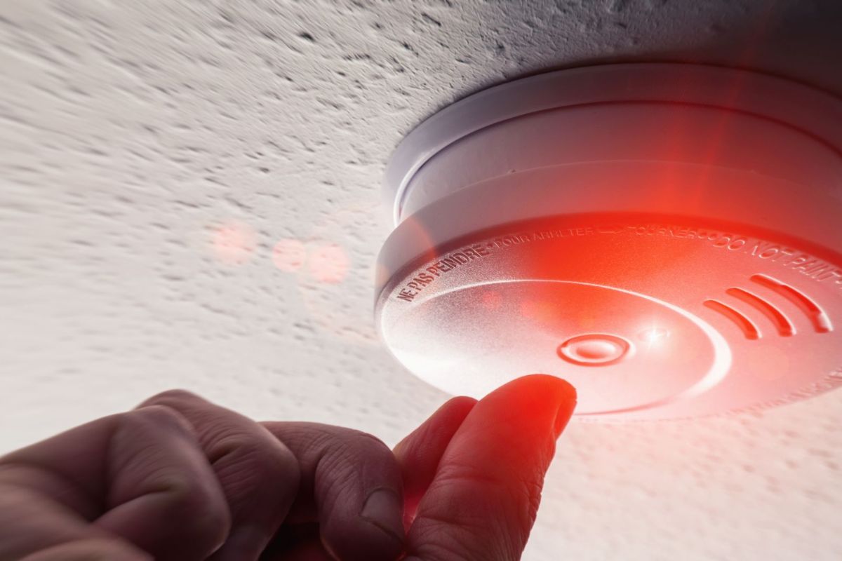 Fire alarm in apartment