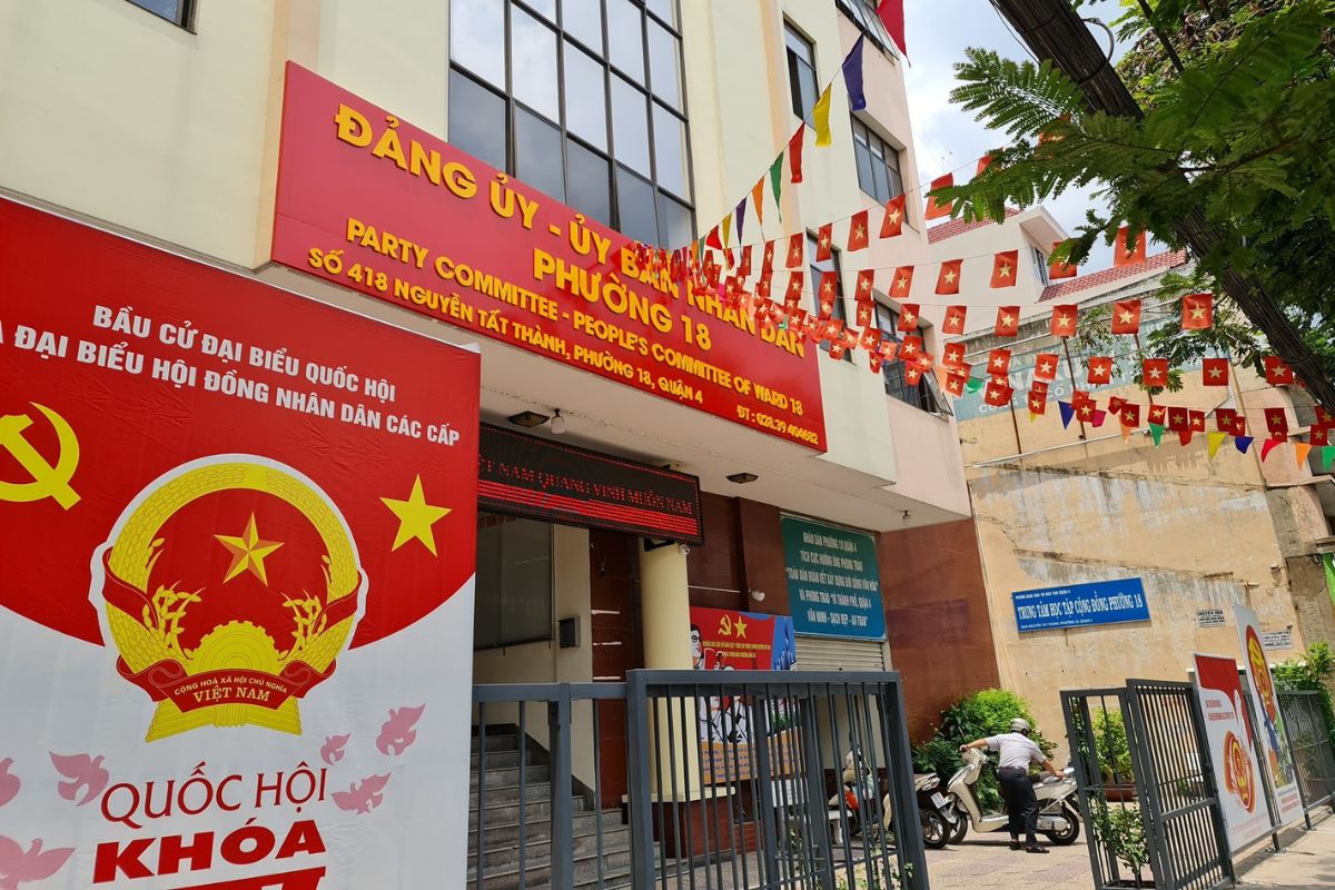 People's Committee of Ward 13, District 4