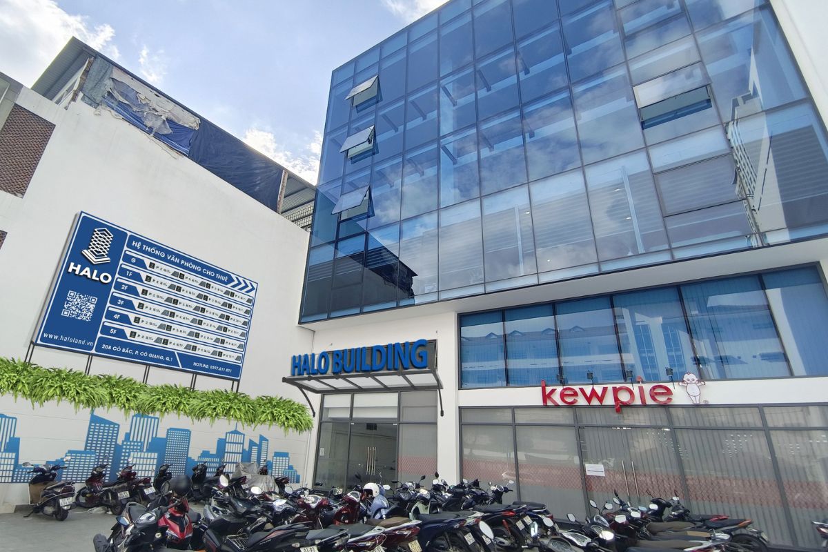Halo Building