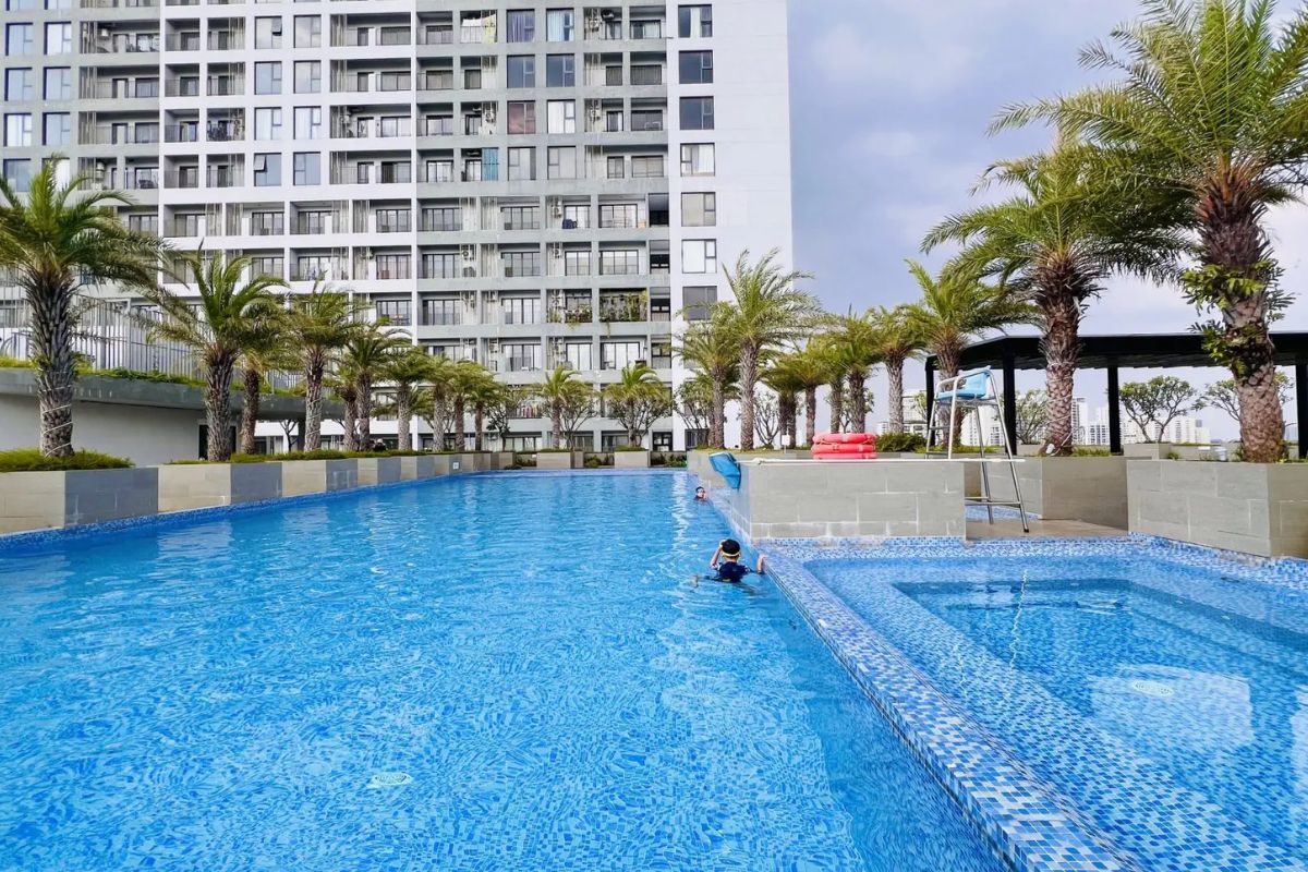 Cool infinity pool