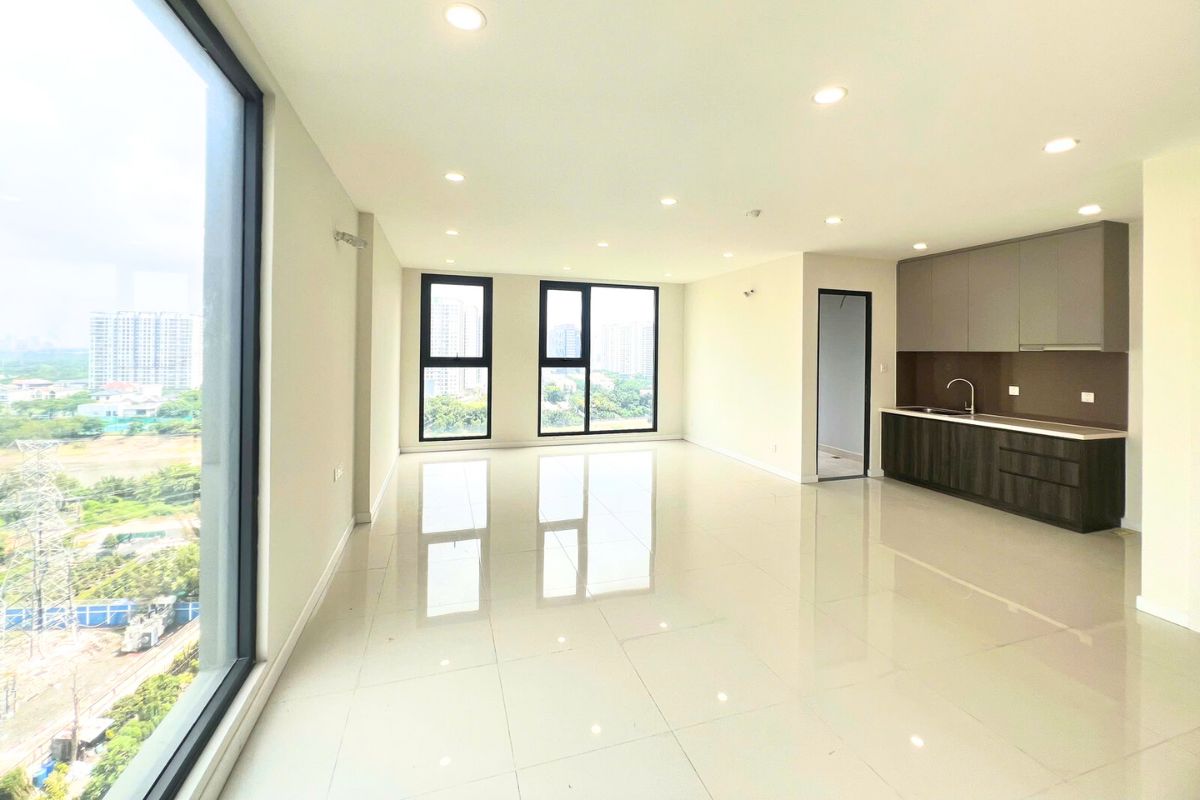 Lavida Plus District 7 apartment right at the corner of 2 fronts
