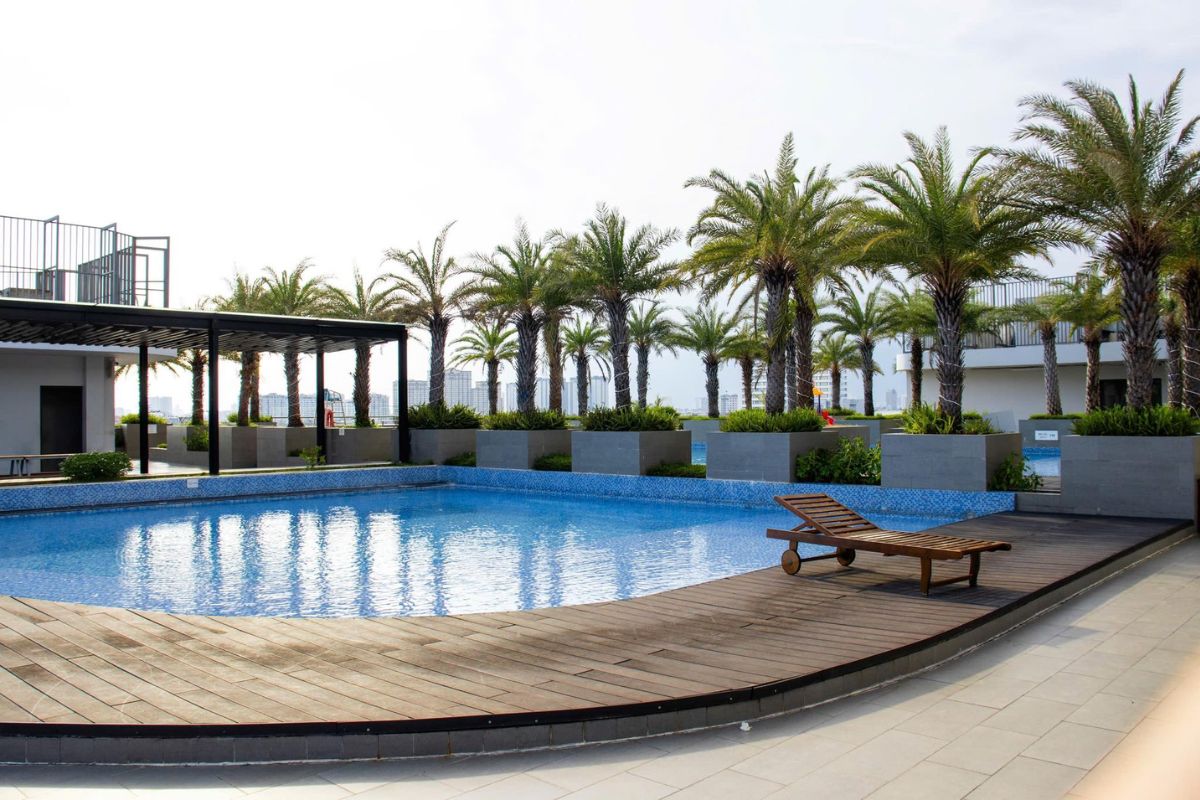 Lavida Plus Swimming Pool