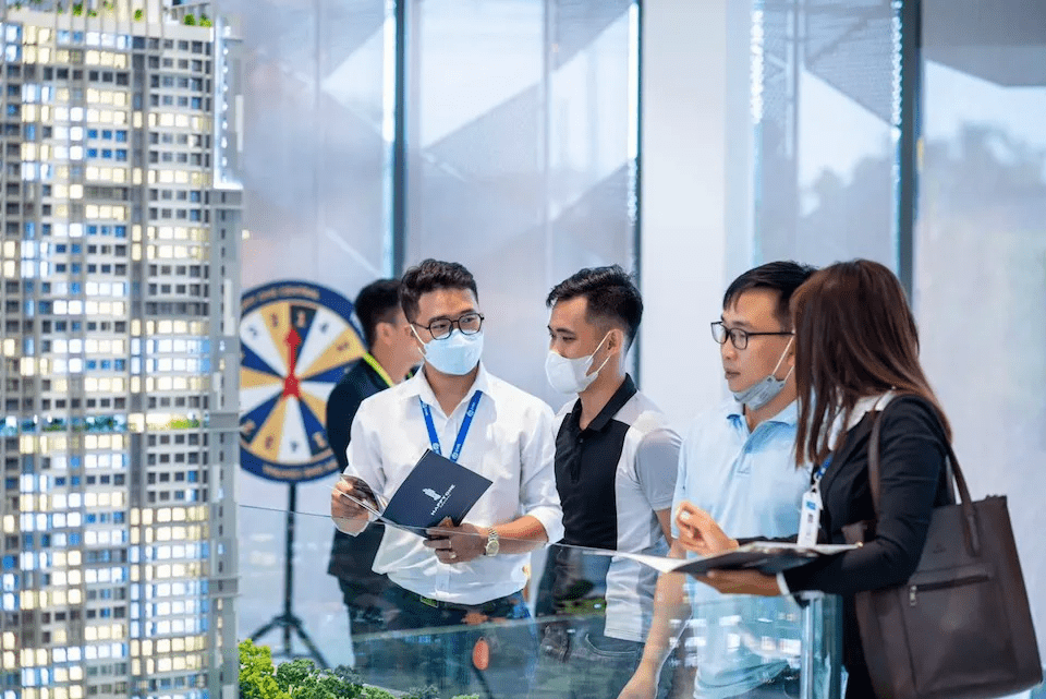 The picture of the real estate agent profession is evolving day by day.
