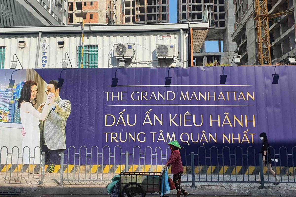 The Grand Manhattan Apartment