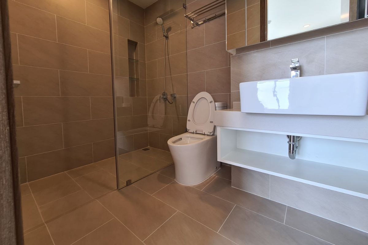 Actual images of River Panorama apartment in District 7